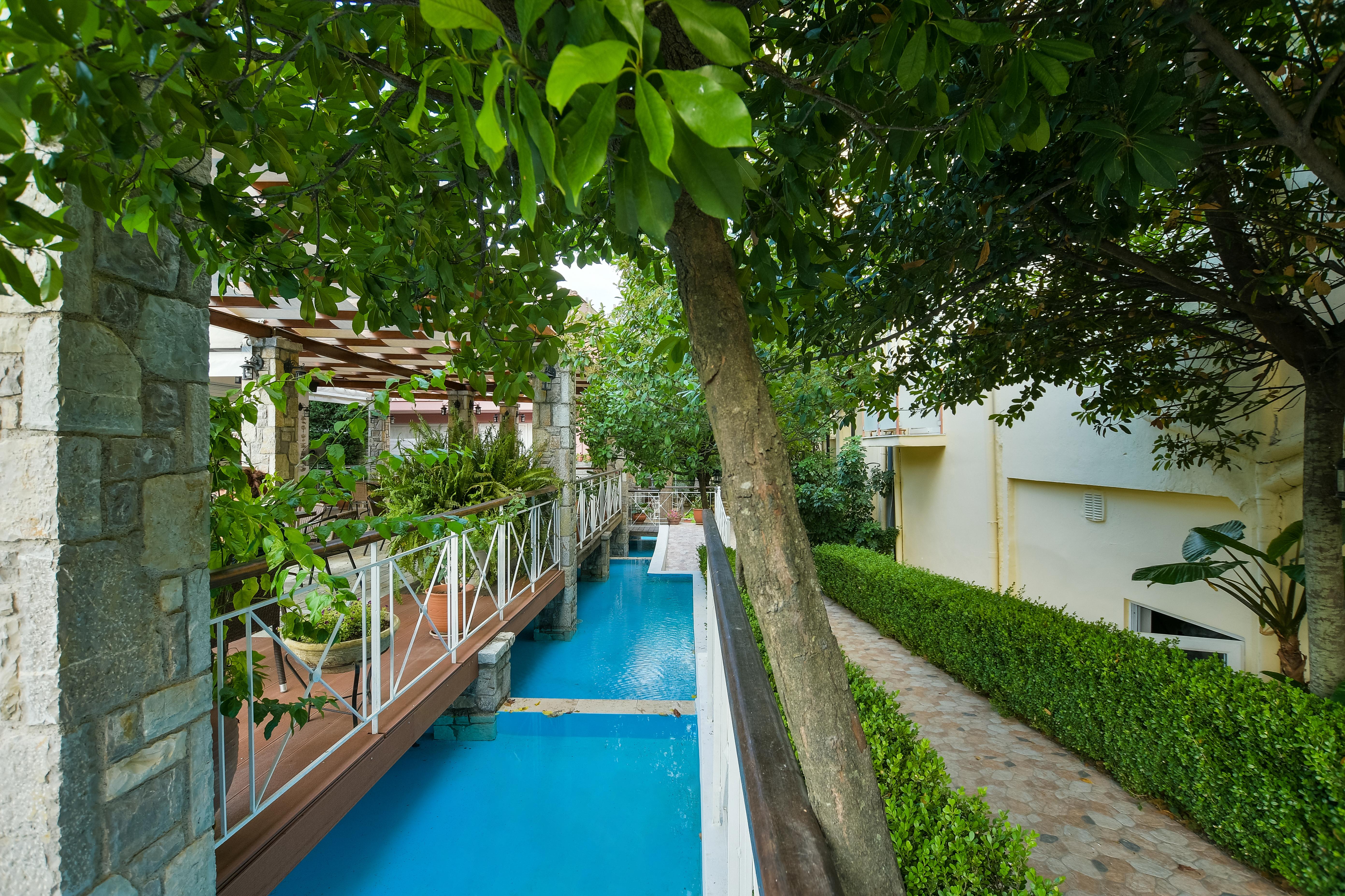 Neda Hotel أولمبيا المظهر الخارجي الصورة