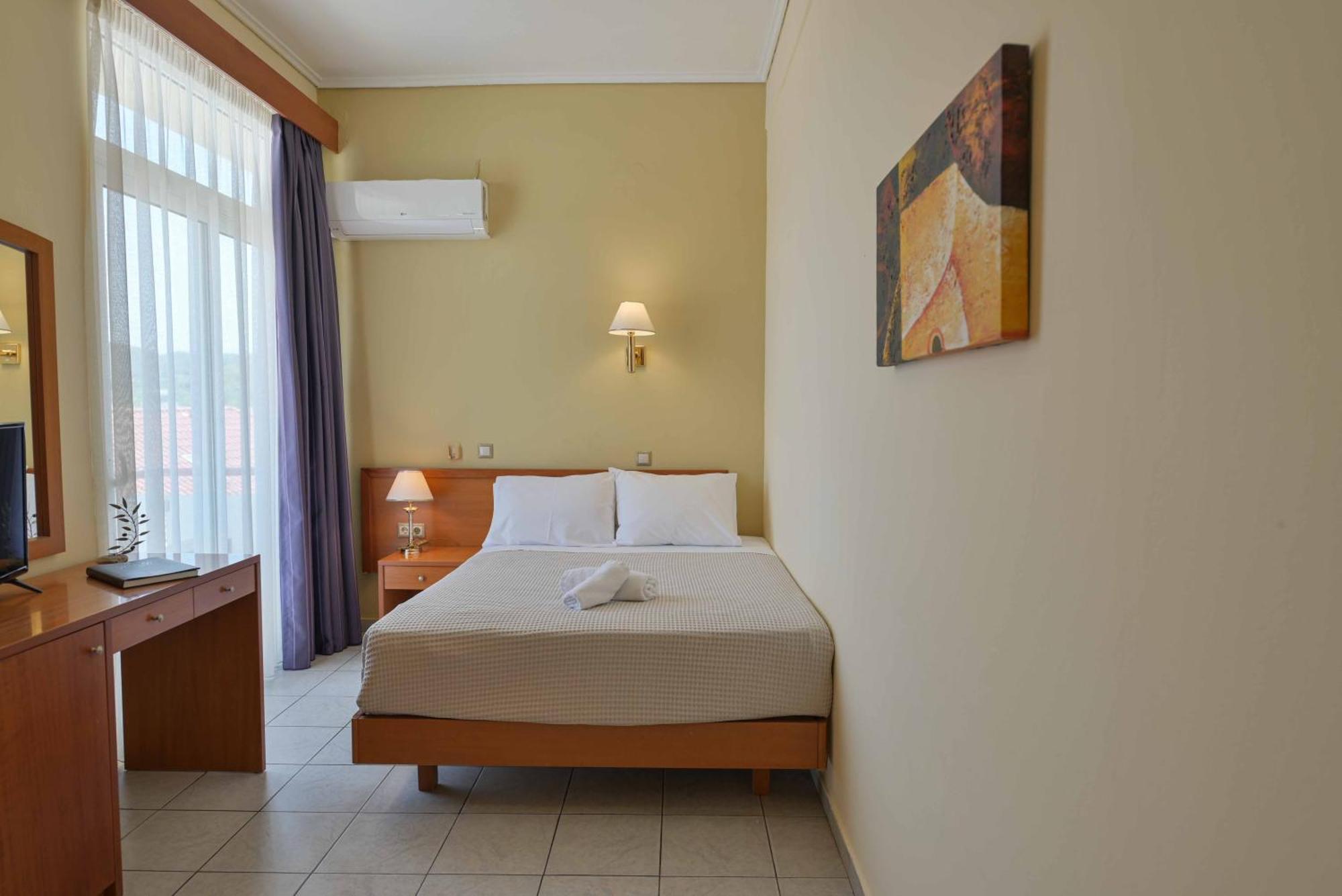 Neda Hotel أولمبيا المظهر الخارجي الصورة