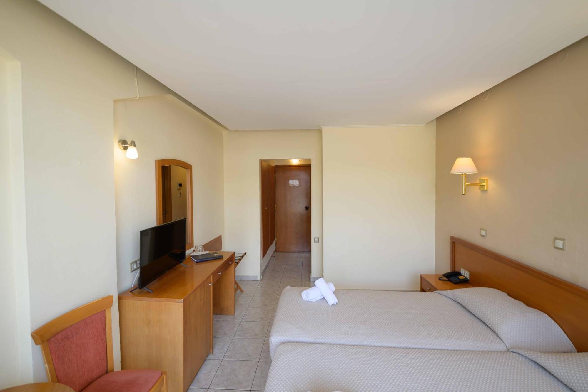 Neda Hotel أولمبيا المظهر الخارجي الصورة